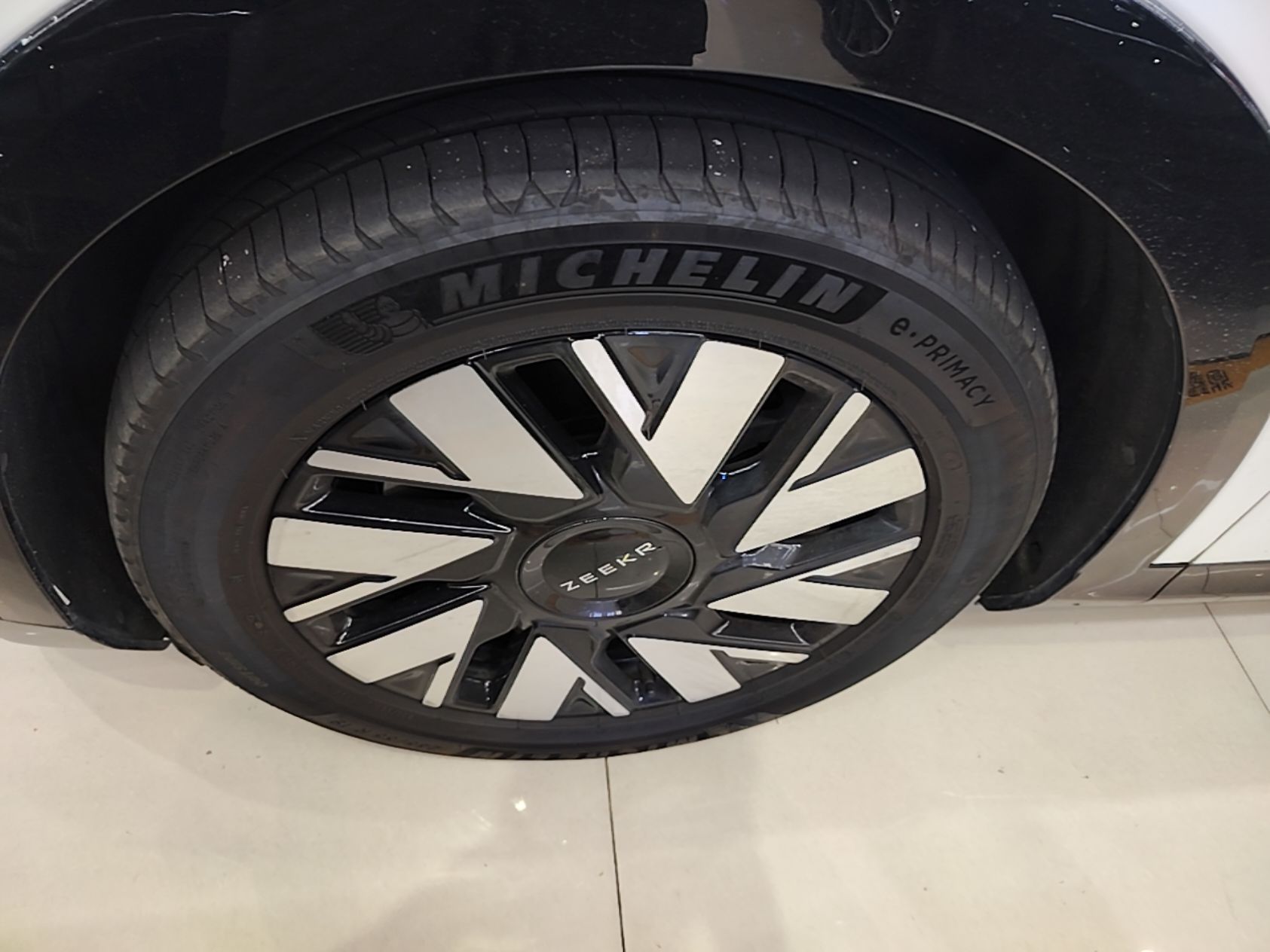 Zeekr MIX 2025 Long-Range Intelligent Driving Edition — снимка 10
