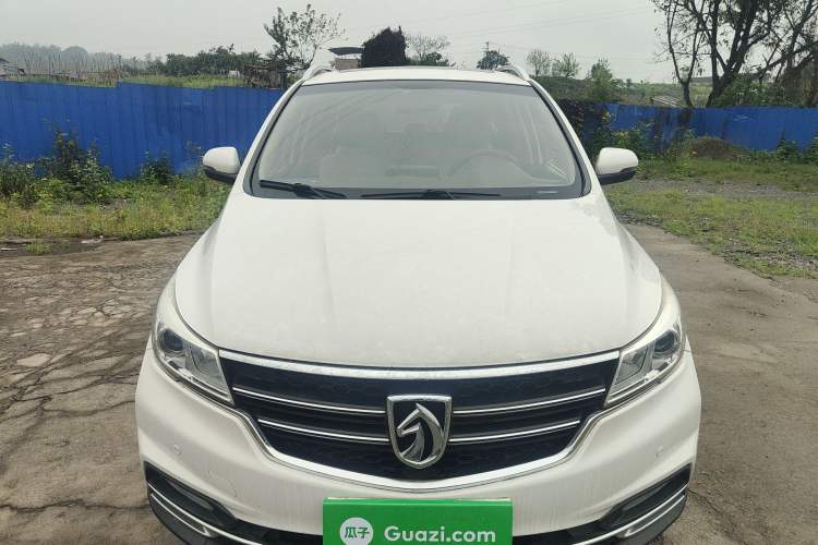Used Baojun 730 2017 1.5T DCT Fashion Edition 7-Seater China V Emission Standard
