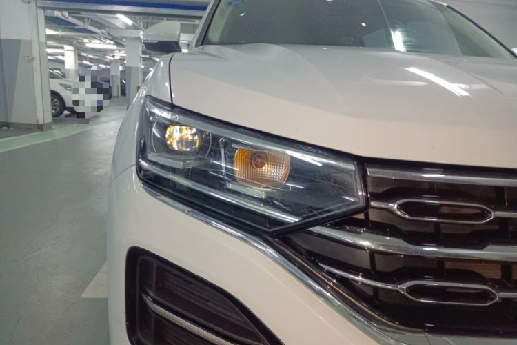 Used Volkswagen Tayron 2019 Teramont Edition 280TSI Two-Wheel Drive Luxury Model China VI Standard Right Front Headlight