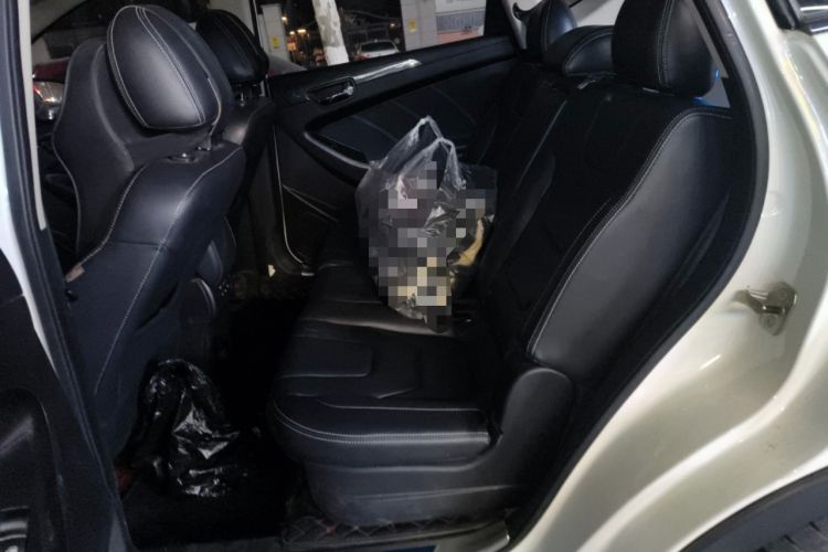 Used Dongfeng Fengon 580 2016 1.5T Manual Luxury Edition