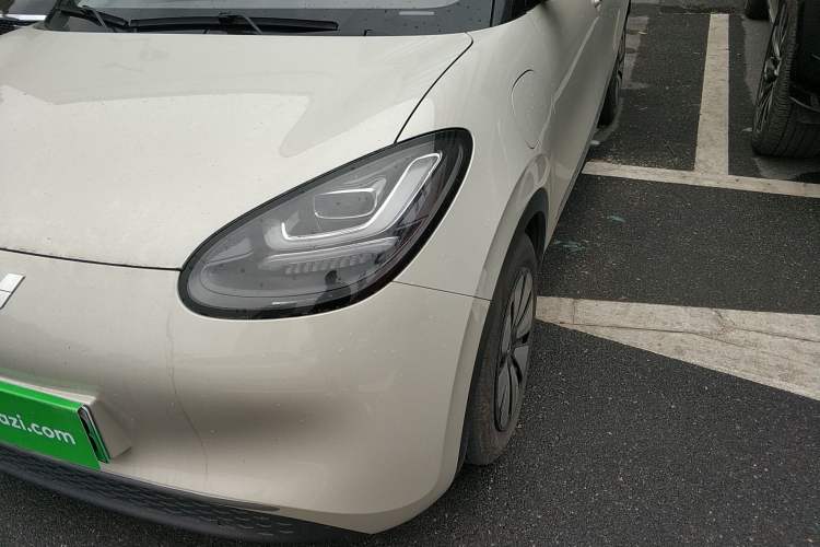 Used Wuling Bingo 2023 333 km Lingxi Connected Version