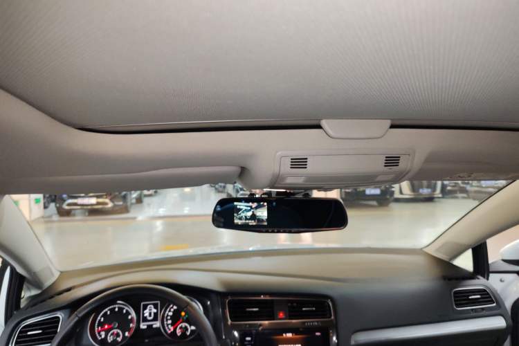 Used Volkswagen Golf 2020 Zhiai Edition 280TSI DSG Comfort Model