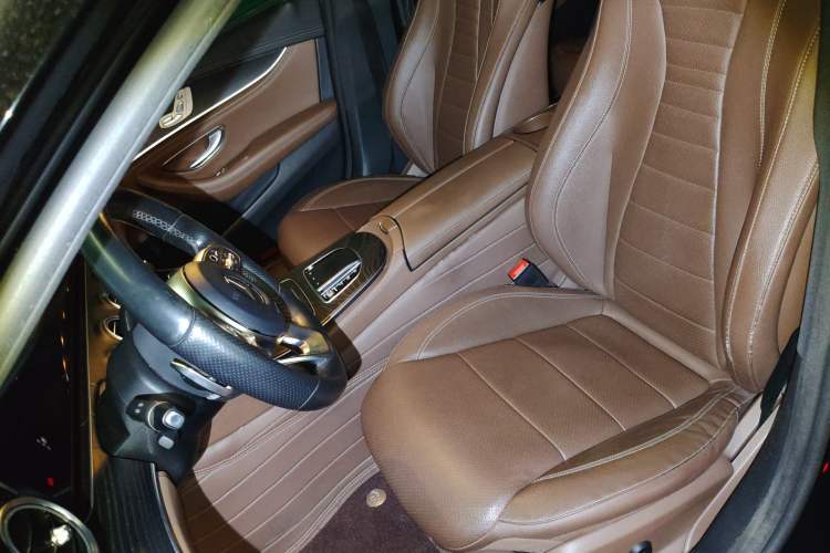 Used Mercedes-Benz E-Class 2019 Restyled E 300 L Sporty and Stylish Edition Left Front Seat