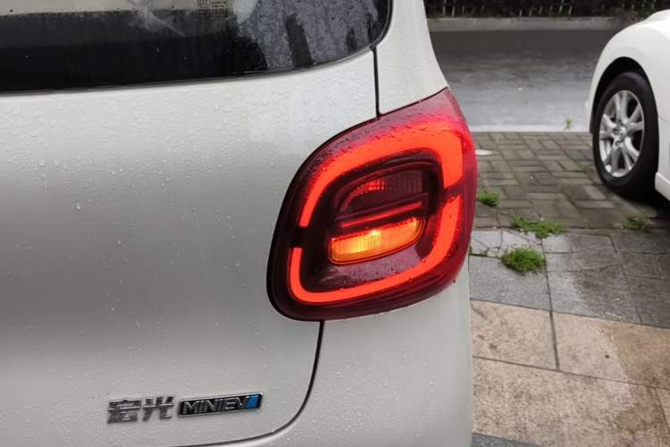 Used Wuling Hongguang MINIEV 2025 Four-Door Version Advanced Edition