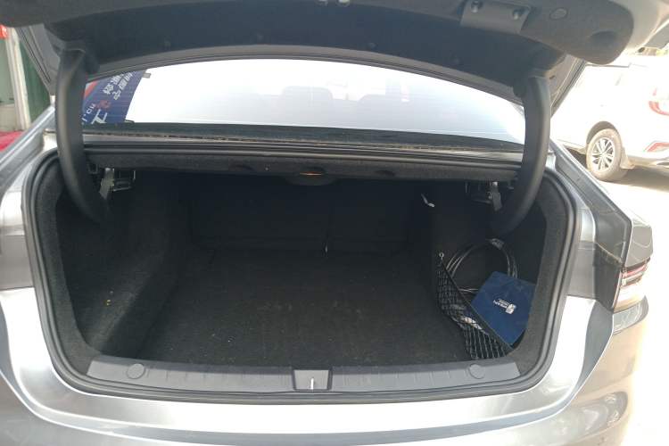 Used BYD Destroyer 05 2024 HONOR Edition DM-i 55KM Luxury Model
