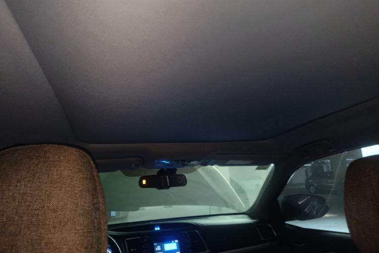 Used Toyota Highlander 2017 2.0T Four-Wheel Drive Luxury Edition 7 Seats Headliner