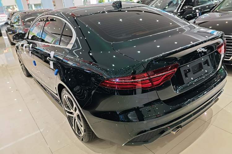 Used Jaguar XEL 2024 2.0T 250 PS R-DYNAMIC S Advanced Sport Edition
