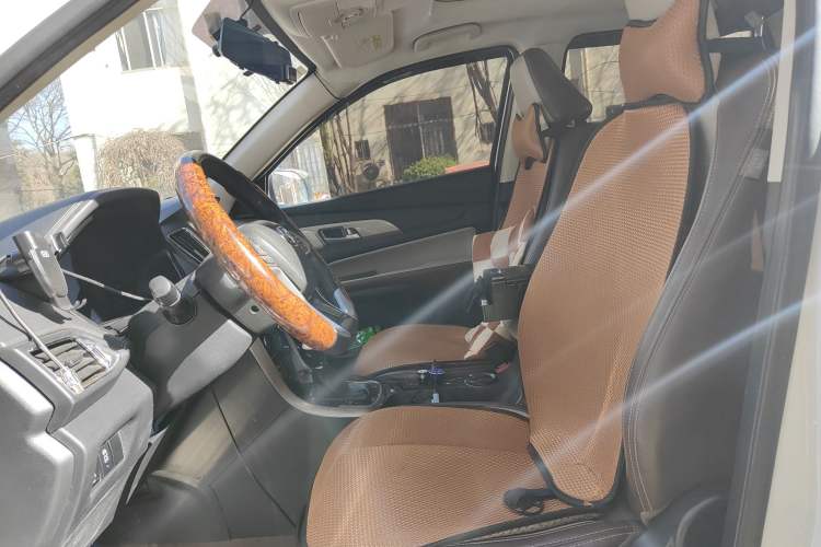 Used HYOSOW S5 2017 1.3T CVT Prestige Edition Left Front Seat