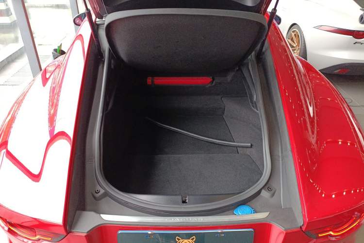 Used Jaguar F-TYPE 2019 2.0T Hardtop Version