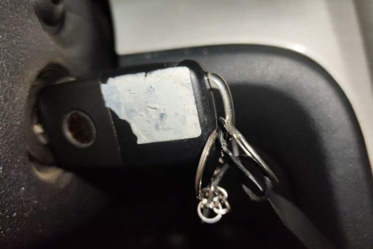 Used Volkswagen Lavida 2013 Revised Classic 1.6L Automatic Fashion Edition Vehicle Key