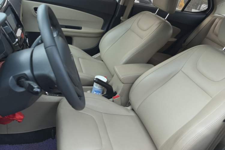 Used Chery E3 2015 1.5L Manual ZhiShang Model