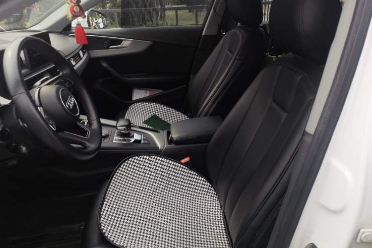 Used Audi A4L 2018 30th Anniversary Edition 40 TFSI Trendy Model Left Front Seat