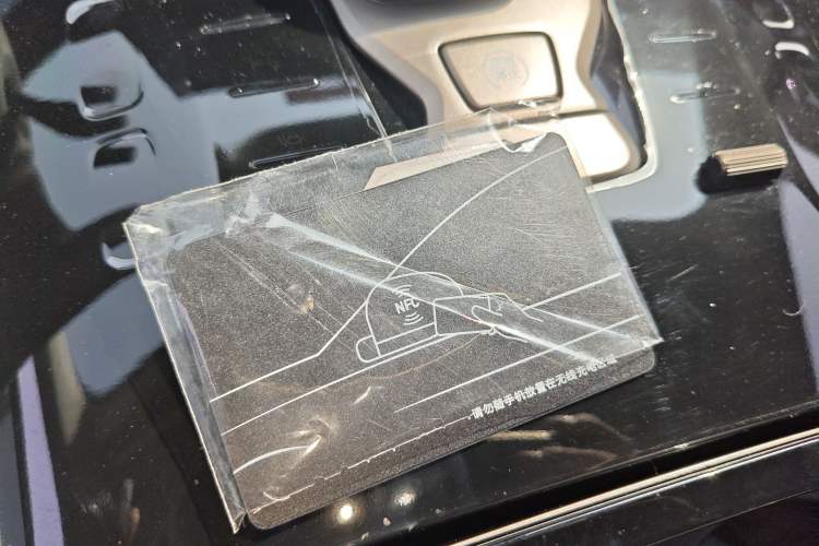 Used Denza D9 2022 DM-i 970 Four-Wheel Drive Flagship Model