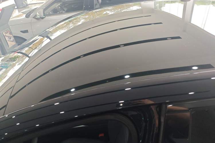 Used XPeng MONA M03 2025 600 with Ultra-Long Range Max Roof