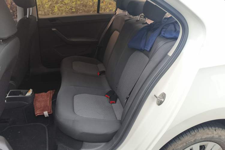 Used Volkswagen Santana 2019 1.5L Automatic Fashion Edition China VI Left Rear Seat