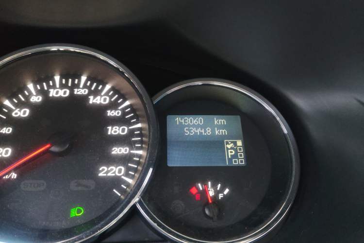 Used Renault Fluence 2011 2.0L Fashion Edition
