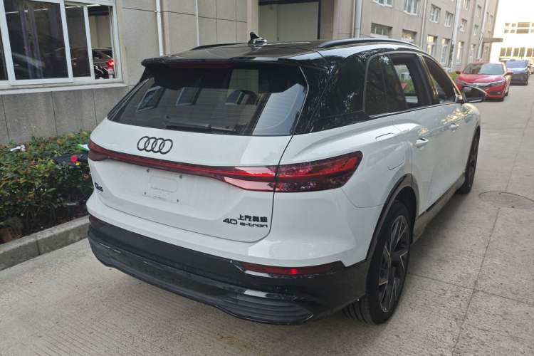 Used Audi Q5 e-tron 2023 40 e-tron Starry Edition White Mage Version