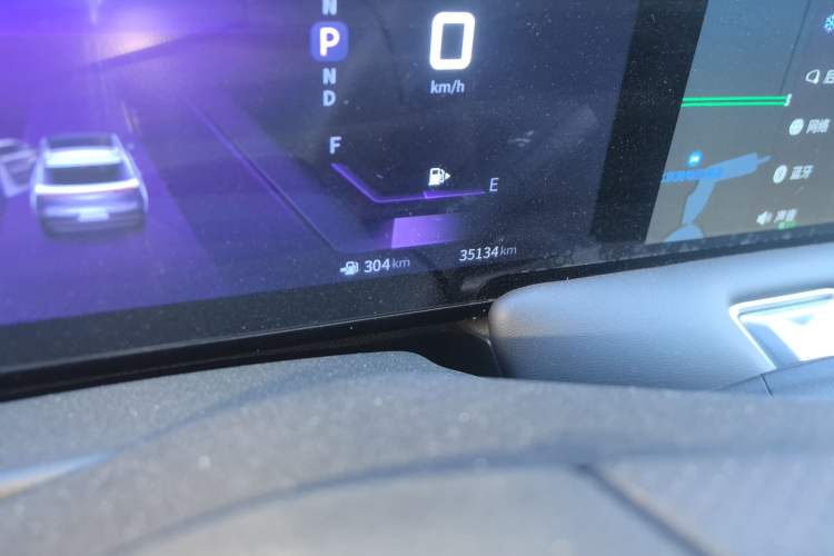 Used Venucia V 2021 260T Idol Edition
