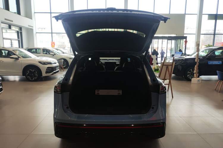 Used Volkswagen Tiguan L 2024 PRO 380TSI Four-Wheel Drive R-Line Prestige Edition