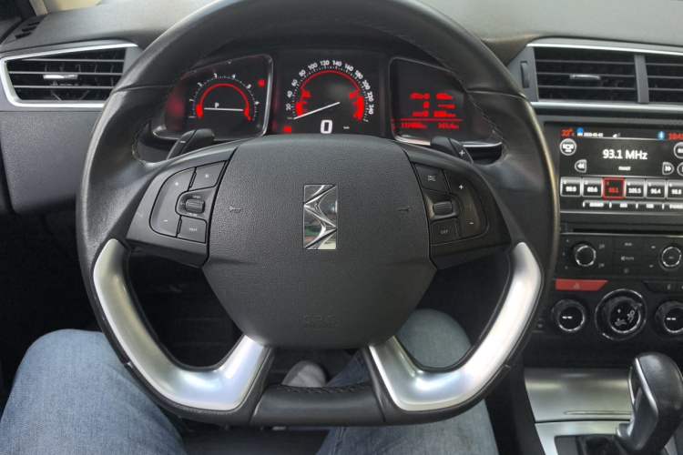 Used DS 4S 2016 1.6T Automatic Smart Enjoyment Tech Edition THP160
