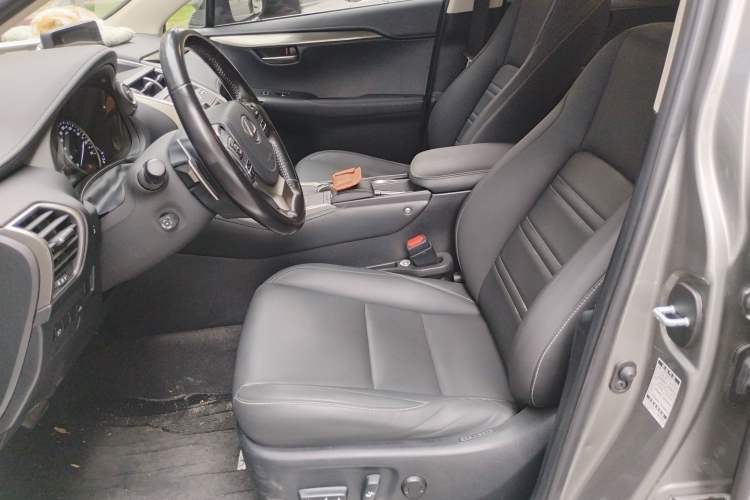 Used Lexus NX 2020 300h Front-Drive FENGSHANG Version China VI Standard Left Front Seat