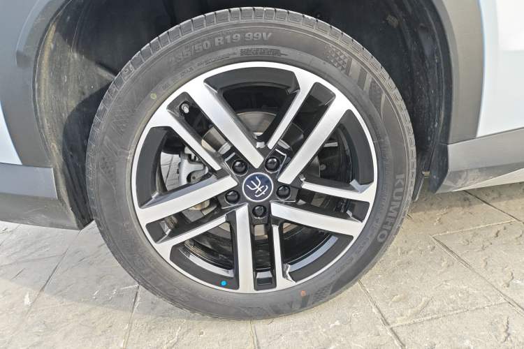 Used BYD Song L DM-i 2024 112 km Beyond Edition