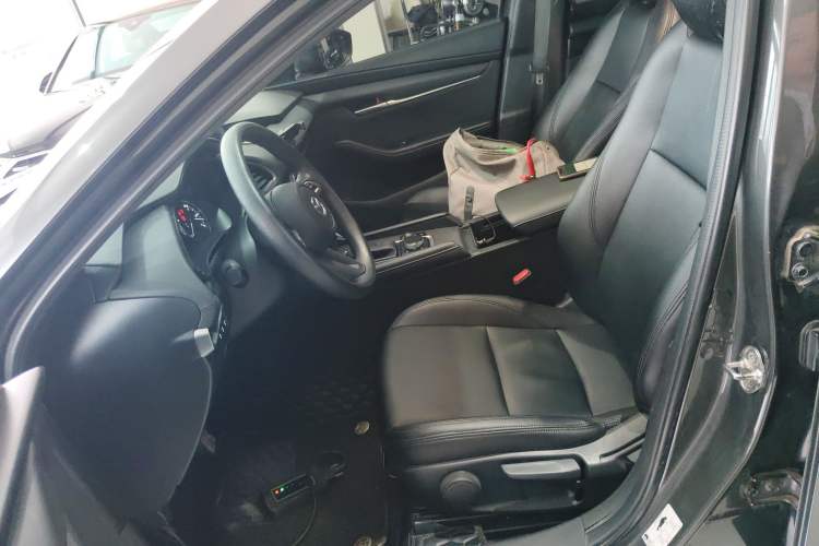 Used Mazda 3 Axela 2020 1.5L Automatic Zhiyue Sunroof Version Left Front Seat