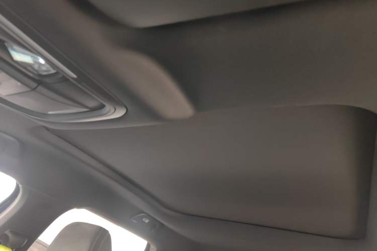 Used Haval H6S 2022 2.0T All-Wheel-Drive Trendy Sports Edition Headliner