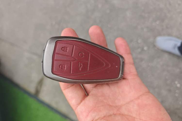 Used CHANGAN CS75 PLUS 2022 1.5T Automatic Luxury Model Vehicle Key