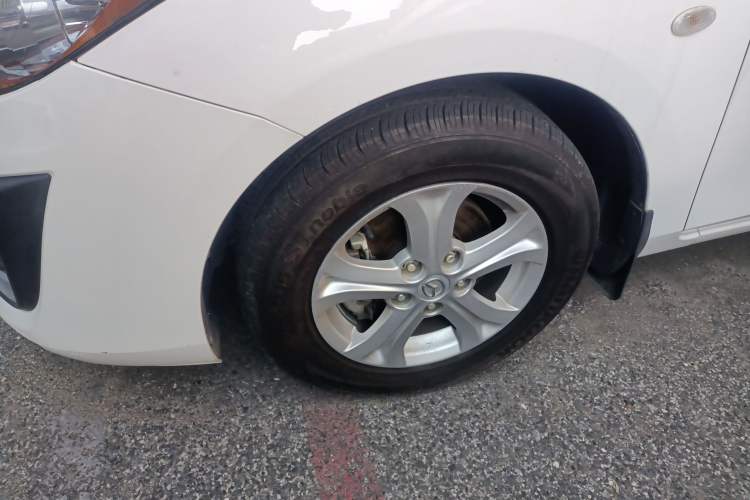 Used Mazda Mazda 3 2013 Sedan 1.6L Automatic Elite Model
