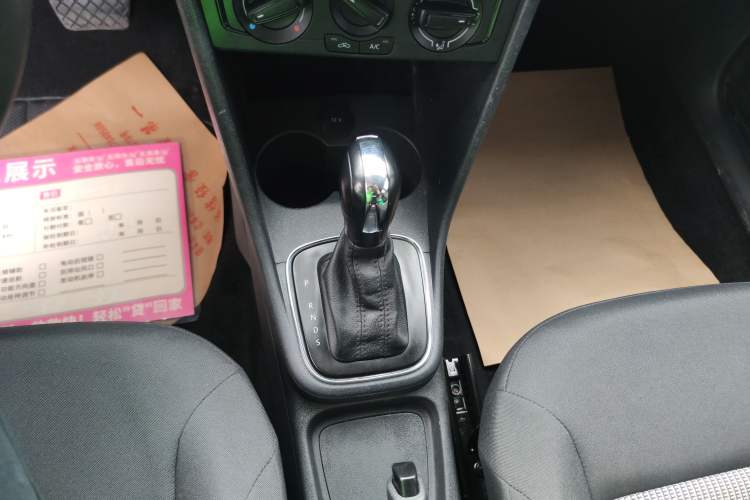 Used Volkswagen Polo 2016 1.4L Automatic Trendy Model
