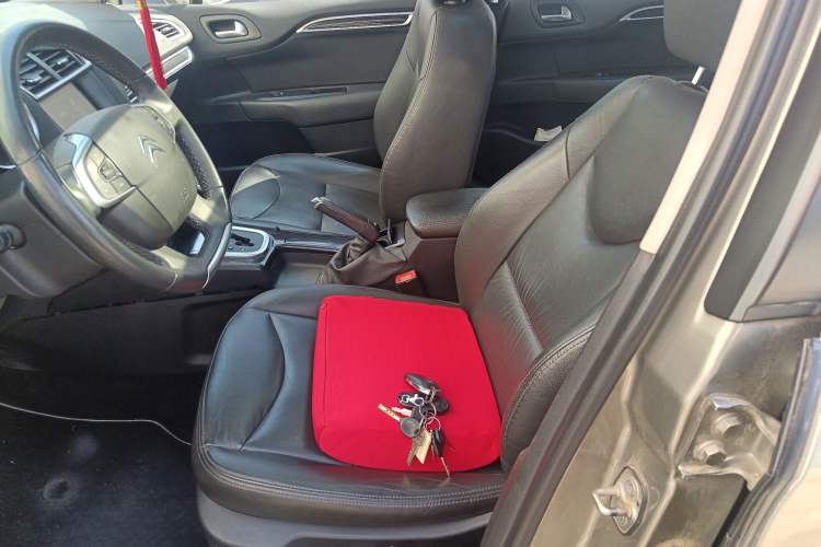 Used Citroen C4L 2014 1.6THP Intelligent Drive Automatic Dynamic Model
