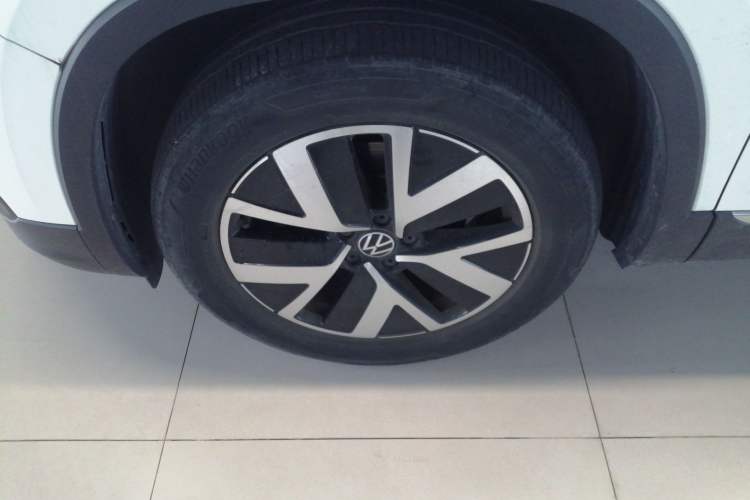 Used Volkswagen Tayron 2023 280TSI Two-Wheel-Drive Luxury Plus Advanced Version
