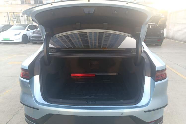 Used BYD Han 2023 EV Champion Edition 605KM Front-Drive Premium Model