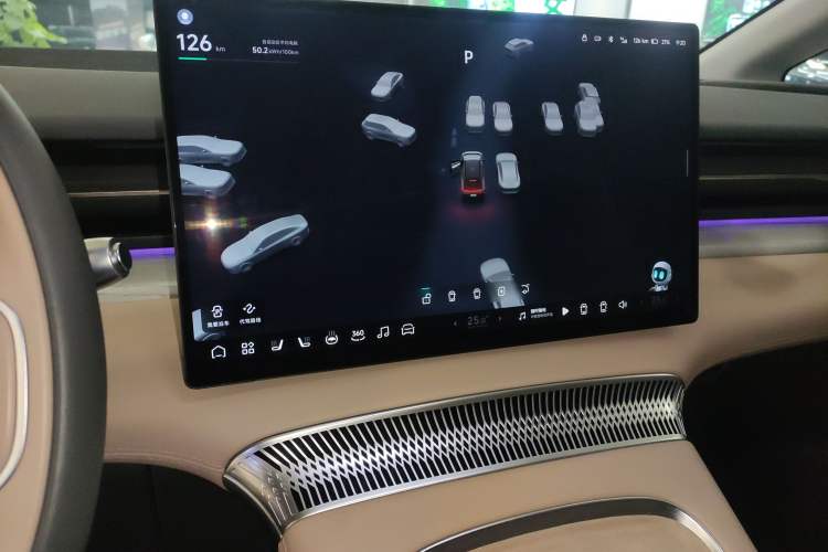 Used XPeng X9 2025 740 Ultra-Long Range Max
