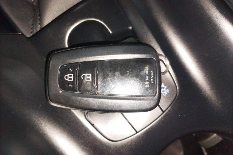 Used Toyota C-HR 2022 2.0L Leading Edition