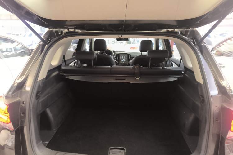 Used Brilliance V7 2018 280T DCT Luxury Model 5 Seats
