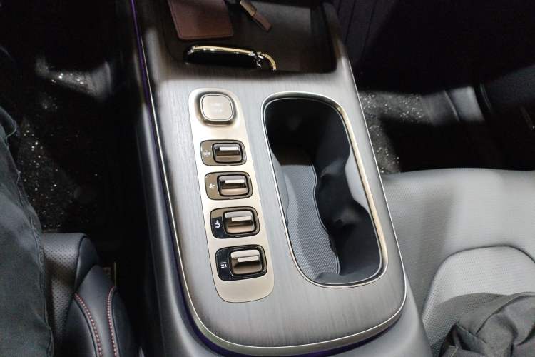 Used Xiaomi Auto SU7 2024 Rear-Drive Ultra-Long Range Advanced Pro-Level Intelligent Driving Version