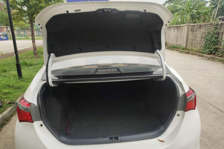 Used Toyota Corolla 2017 Revised Version 1.2T S-CVT GL