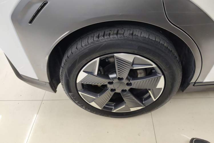 Used AION Y 2022 70 Intelligent Edition Lithium Iron Phosphate