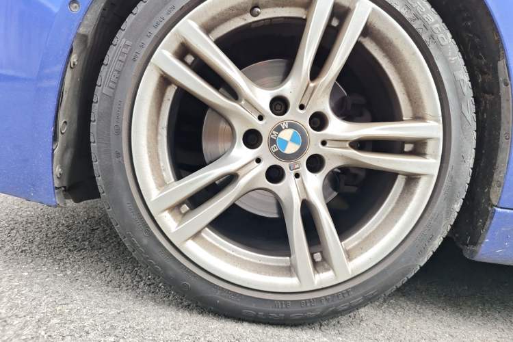 Used BMW 3 Series 2013 328i M Sport Right Front Wheel Hub