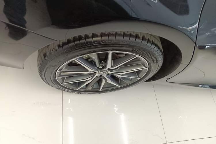 Used Toyota Camry 2021 2.5G Luxury Edition
