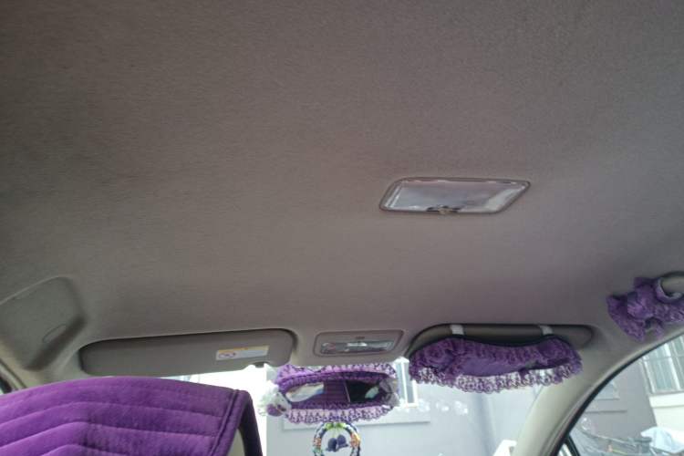 Used Toyota Yaris 2011 1.6E Automatic Charm Edition Headliner