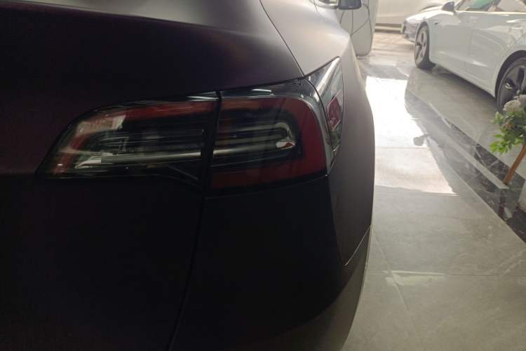 Used Tesla Model Y 2021 Standard Range Rear-Wheel Drive Version
