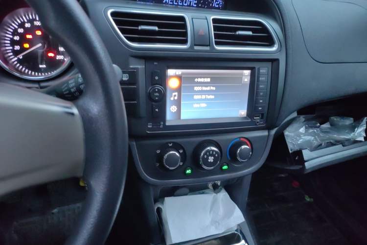 Used HYOSOW S2 2014 1.5L Manual Comfort Version China IV Emission Standard