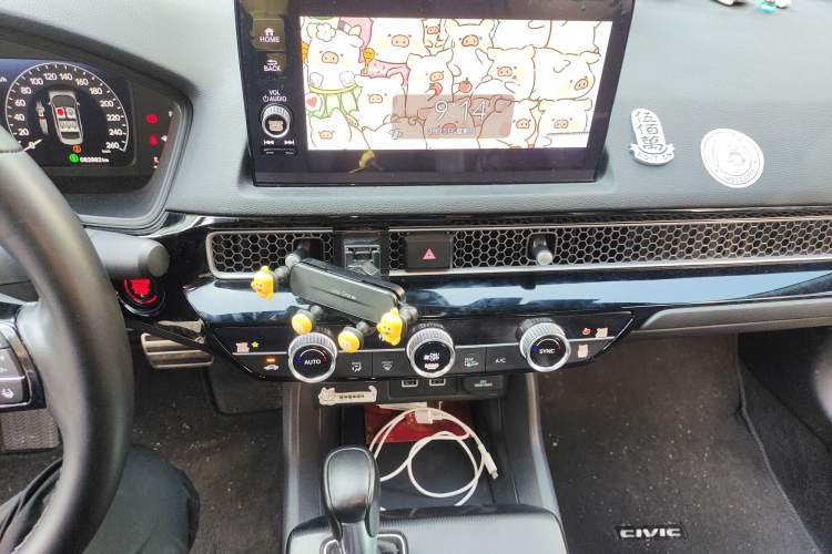 Used Honda Civic 2022 240TURBO CVT Dynamic Edition