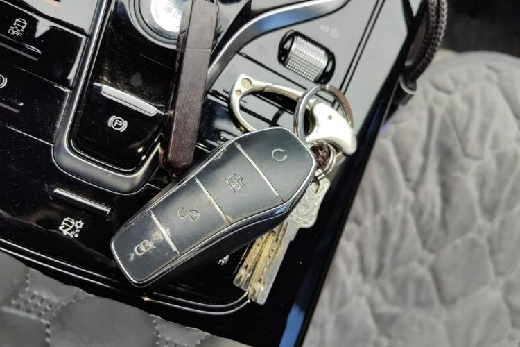 Used BYD Qin PLUS 2024 HONOR Edition DM-i 55KM Leading Model
