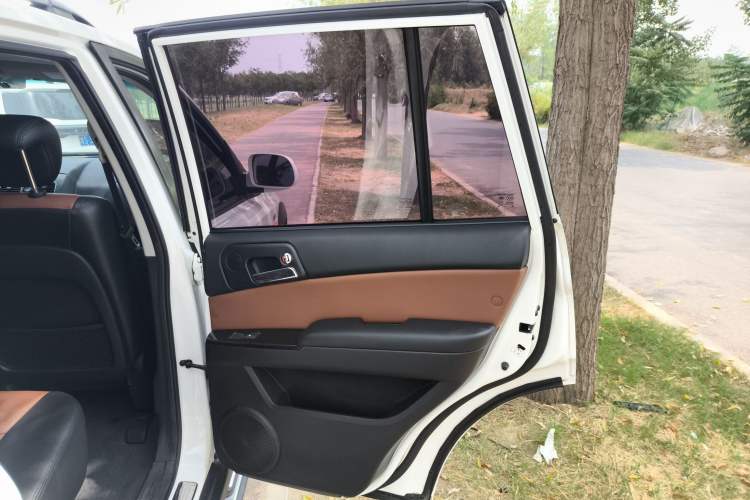 Used Roewe W5 2014 1.8T 4WD Automatic Haoyu Special Edition