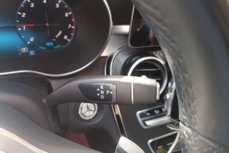 Used Mercedes-Benz C-Class 2021 C 260 L Sport Edition Star Collection Gear Lever