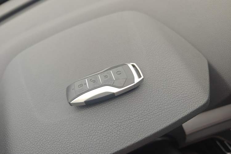 Used BYD Song Pro 2019 1.5T Automatic Prestige Model Vehicle Key